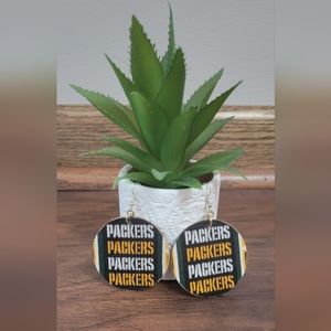 Green Bay Packers NFL Football Wood Circle Lightweight New Boutique Earrings